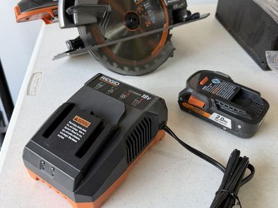 Rigid R8653 Cordless 18v 7-1/4" Circular Saw