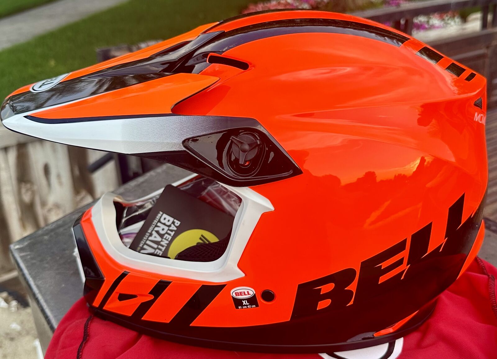BELL MX-9 MIPS ORANGE/BLACK SIZE XL STILL IN BOX MOTORCYCLE HELMET