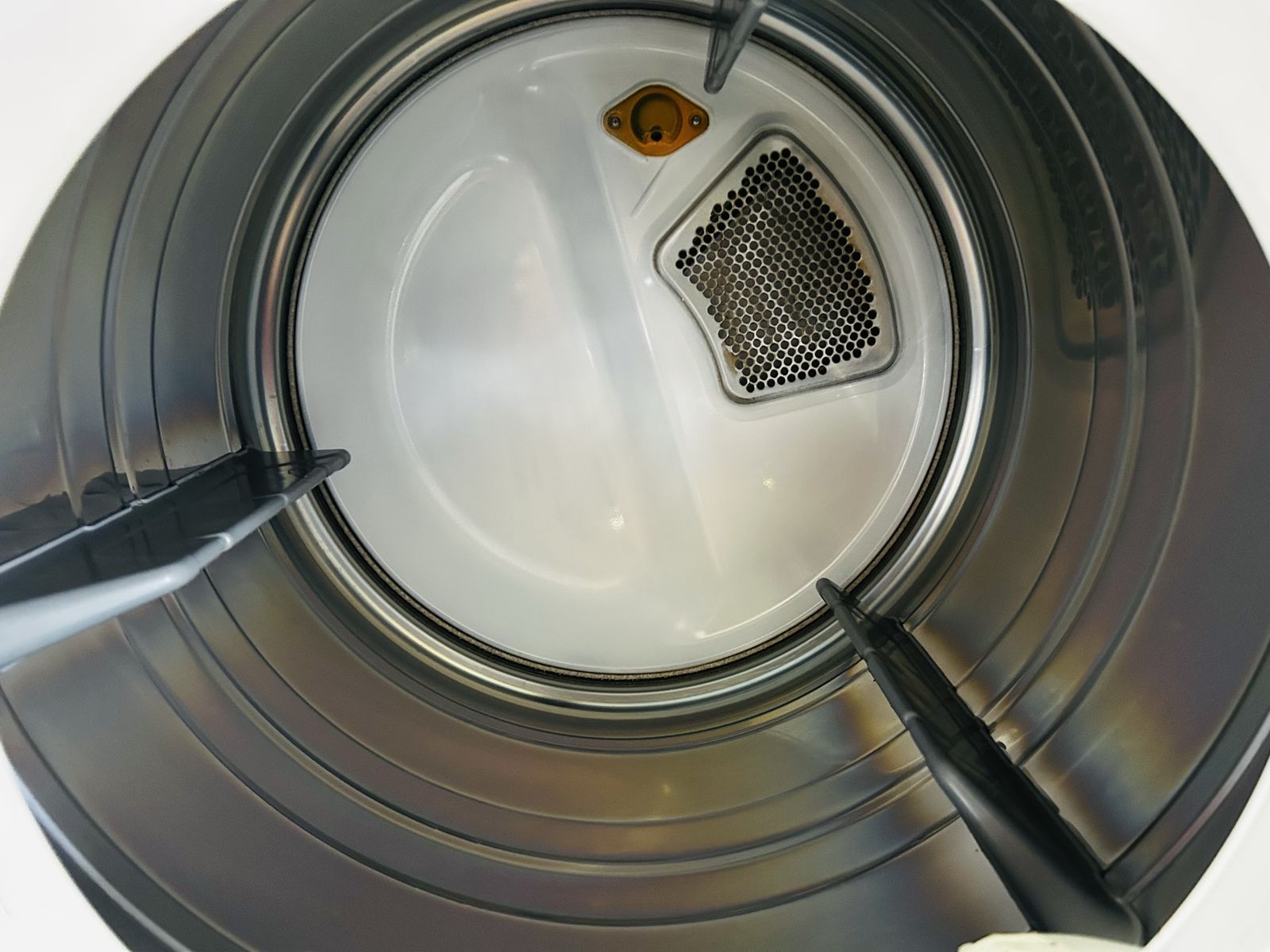 Main image 4