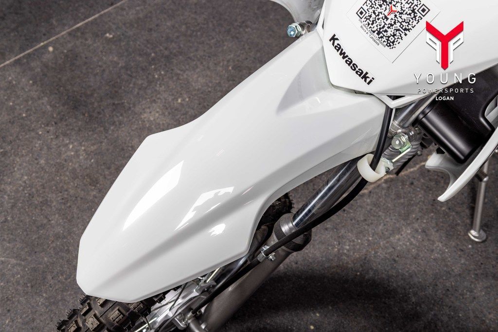 Main image 11