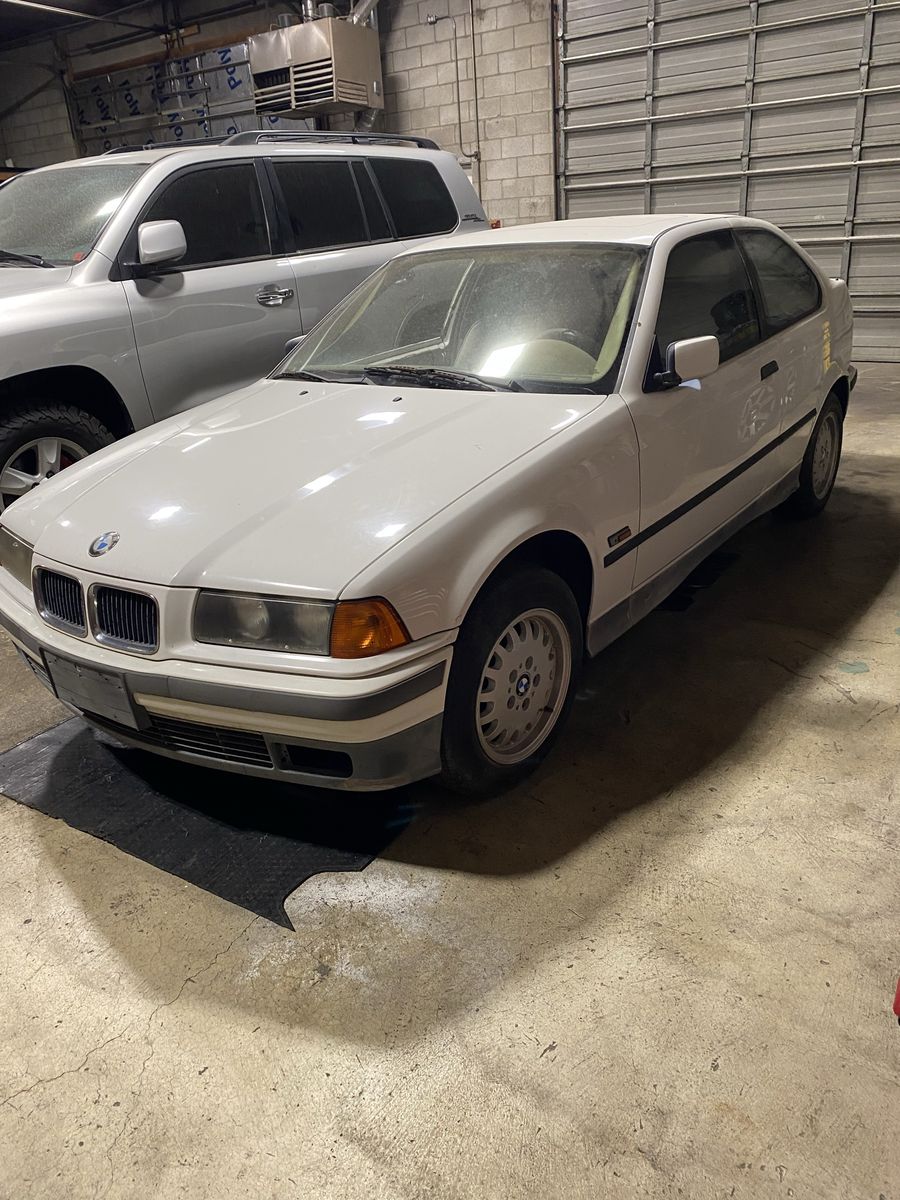 Bmw 318ti read description please