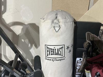 Everlast "Choice of Champions" Heavy Boxing Punching Bag - Used