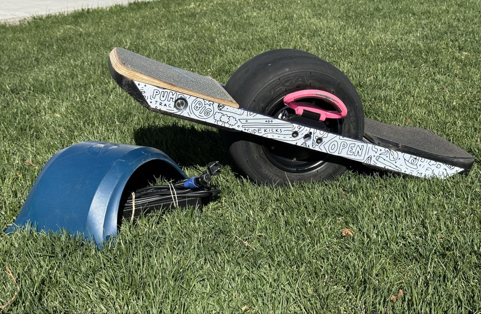 **Onewheel XR 302 Miles, Fender, Waterproofed**