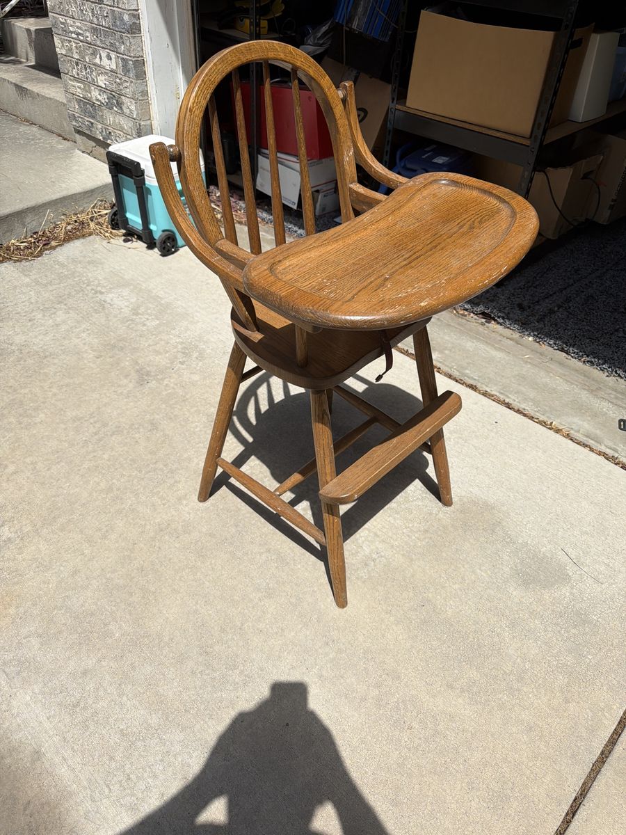 Vintage high chair