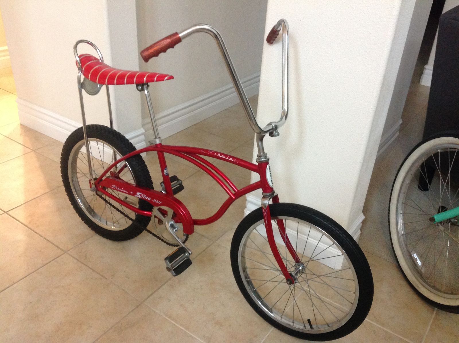 70s Schwinn Stingray 20in.