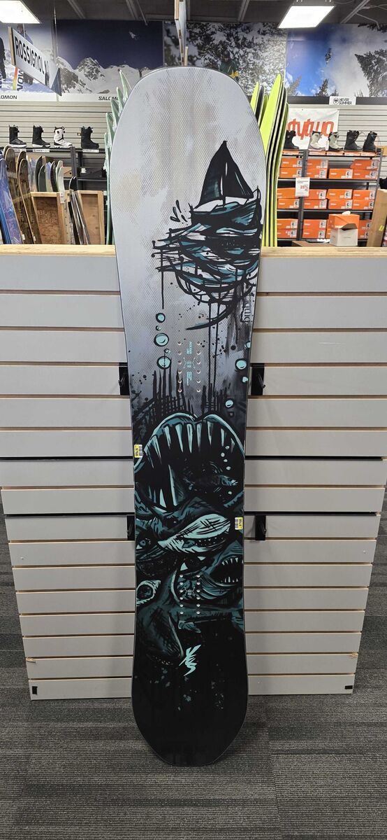 YES Pick Your Line 156cm Snowboard - Lightly Used