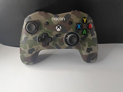 Nacon Xbox Pro Compact Wired Controller Camo Green - Tested & Working