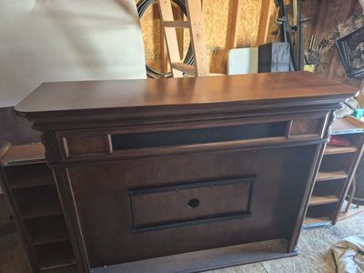 Traditional Wood Media Mantel TV Stand with Pull-Out Side Shelves