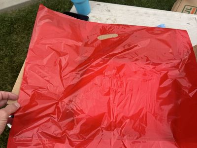 Case of 500 plastic bags 20in x 20in