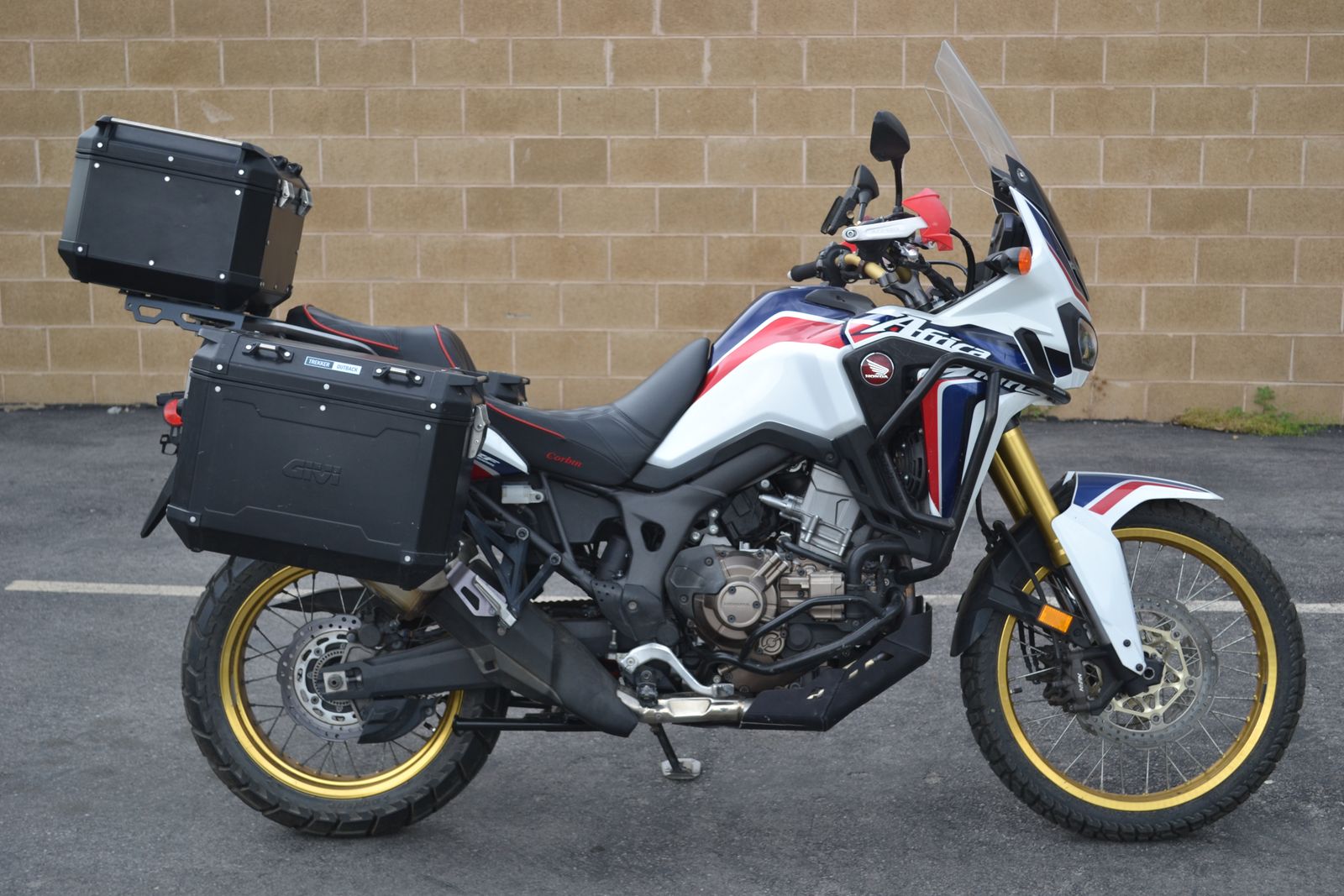 2017 Honda Africa Twin DCT - Adventure Bike