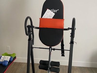 Inversion Table for Back Pain Relief, 350 Lbs Capacity Strength Training Inversible