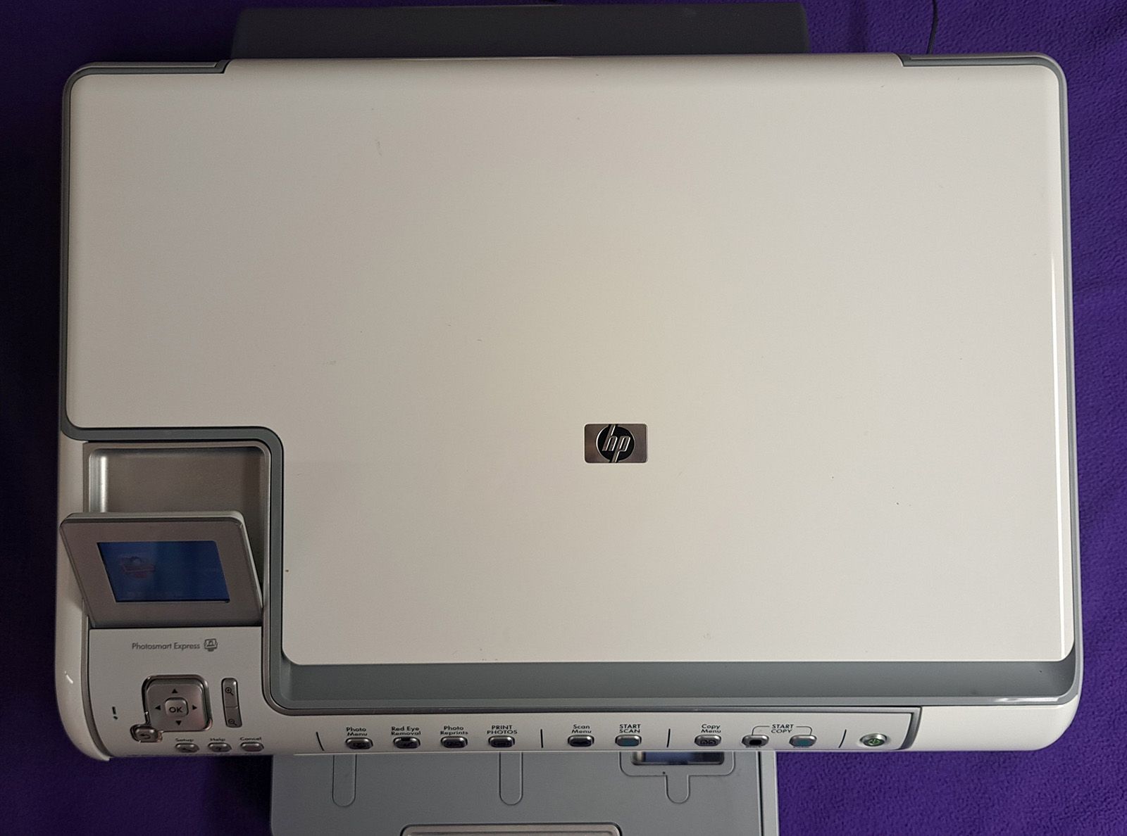 Main image 6