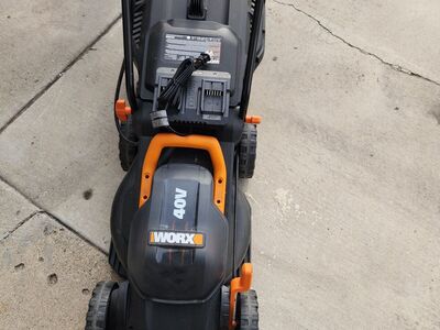 worx 14in. battery operated lawnmower