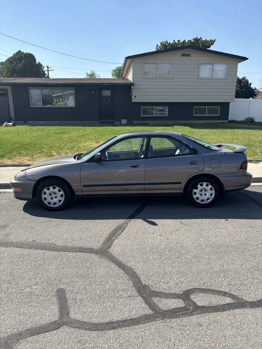 1994 Acura Integra LS