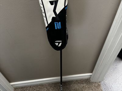 TaylorMade SIM2 Driver 10.5° with Headcover