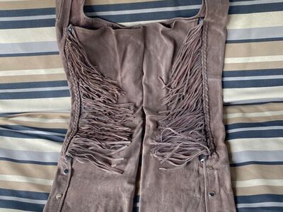 Medium Antelope Creek Chaps Leather