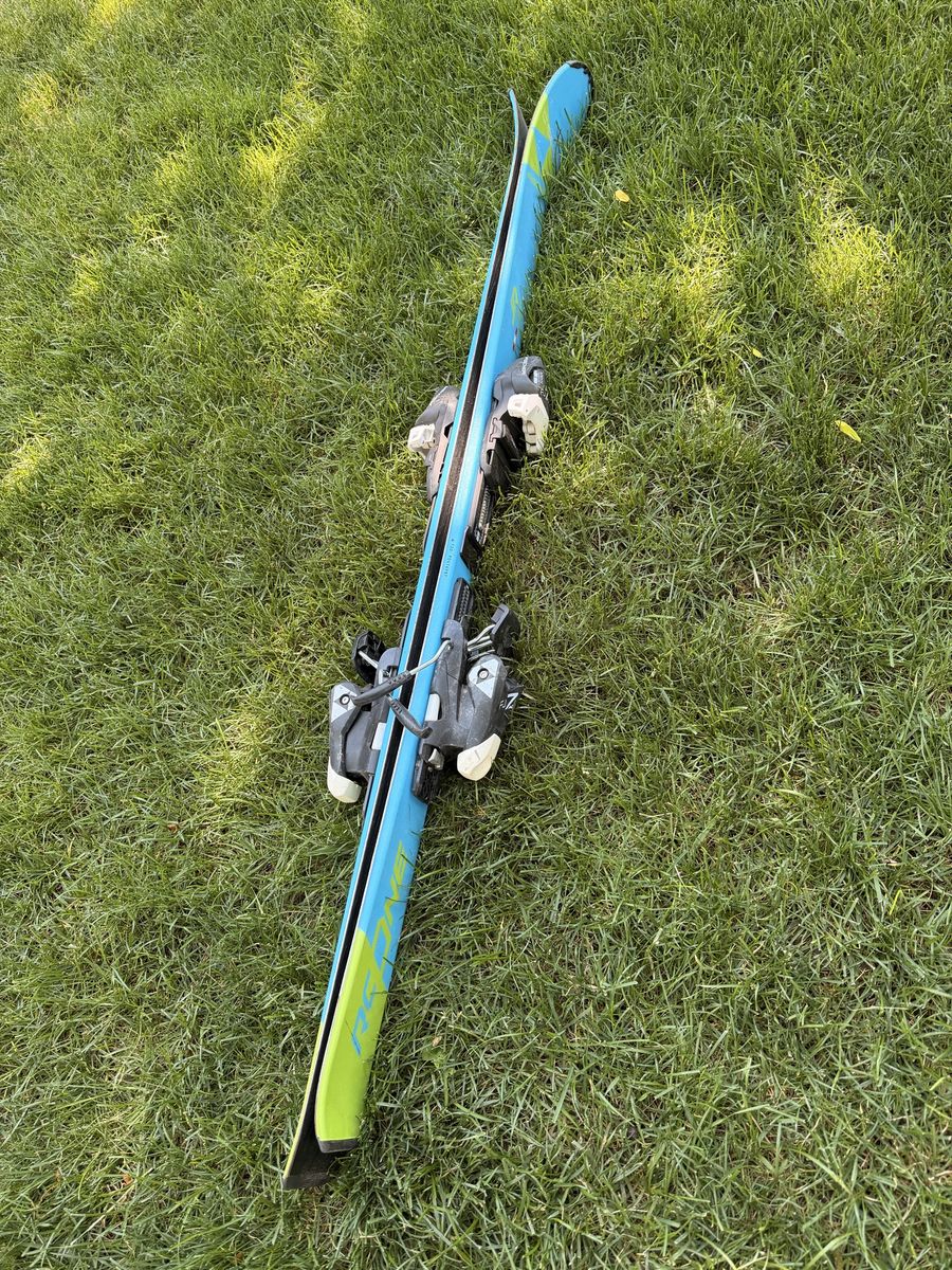 JR 130cm Blue/Green Downhill Skis with Bindings - Youth Skis