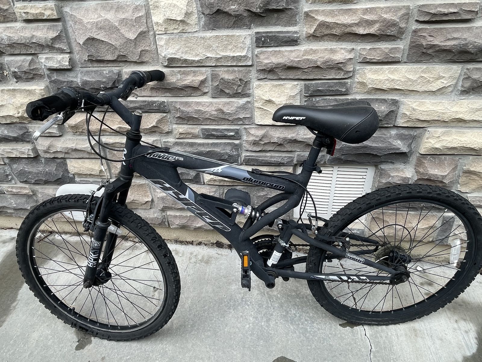 Hyper Bicycles Havoc 24" Mountain Bike - Black - 21 Speed