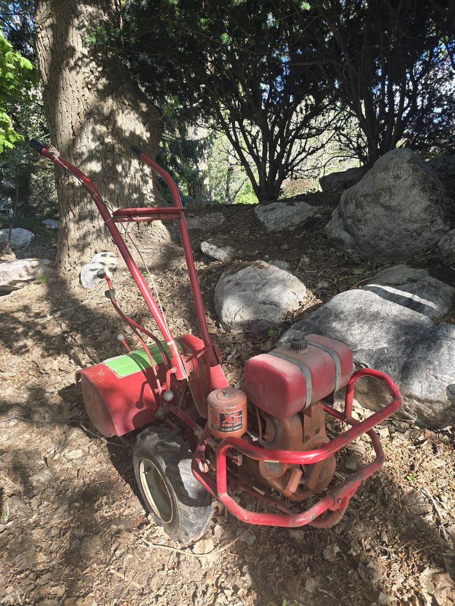 Troy-Bilt Garden Way Tiller