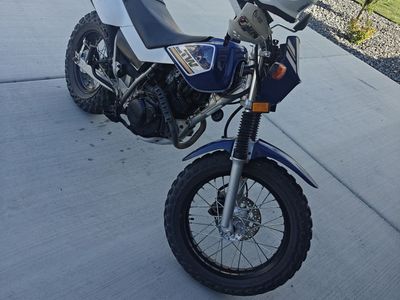 2017 tw200