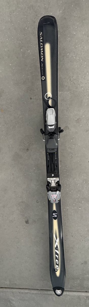 Beginner Skis - Salomon X Free