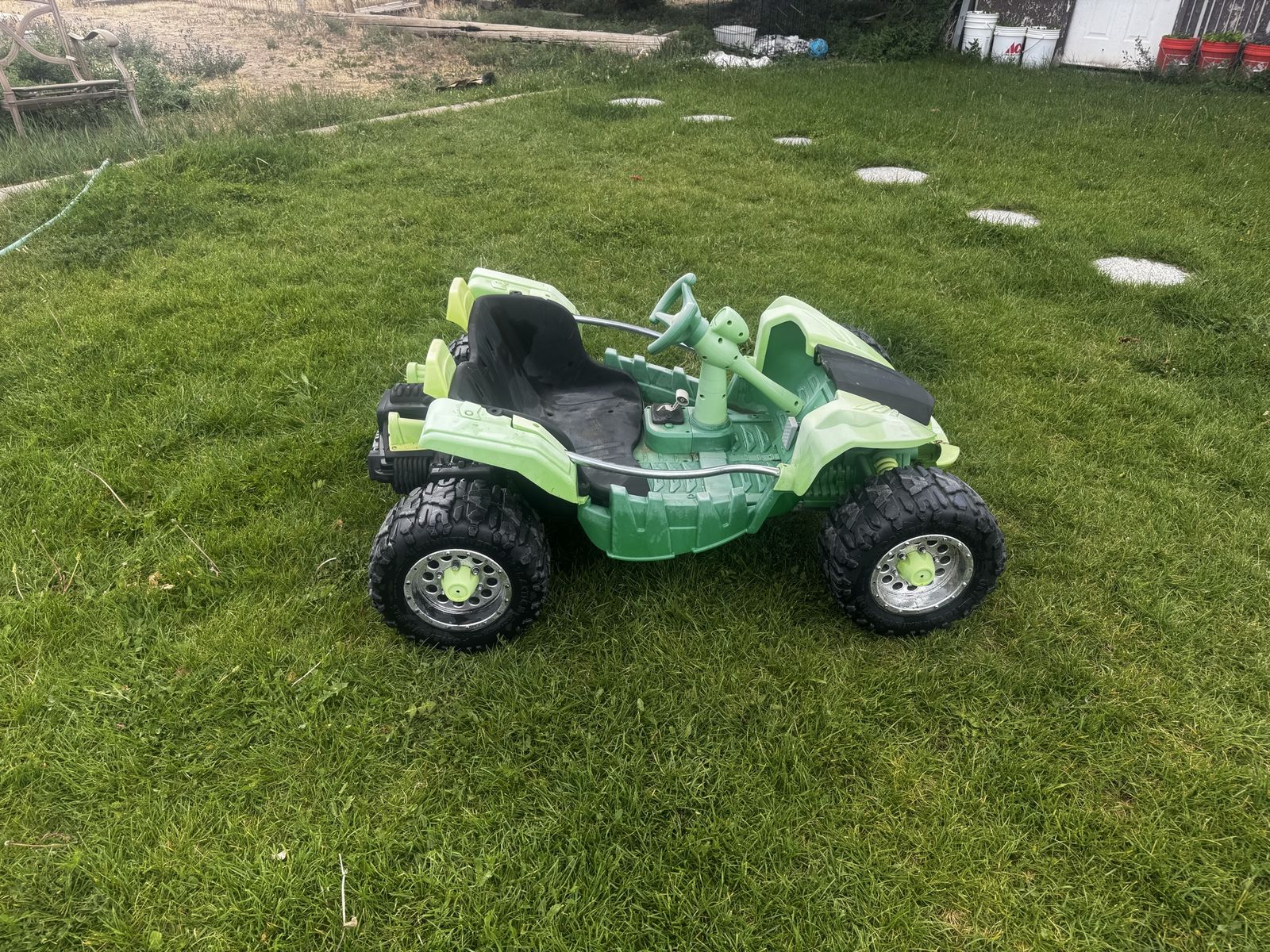 Power Wheels Green Dune Racer 12-Volt Ride-On Toy with Monster Traction