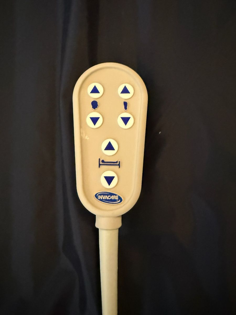 Main image 4