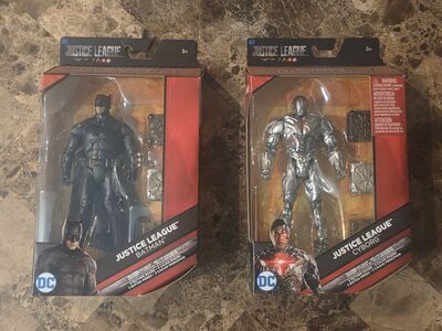 Justice League Batman and Cyborg Set