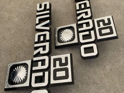 K20 Chevrolet Silverado Badges