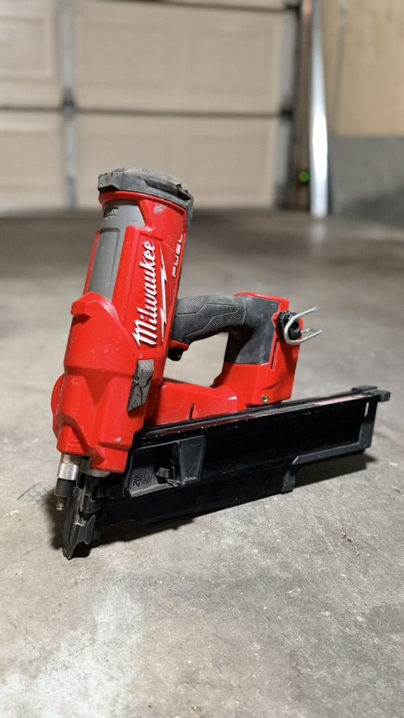 Milwuakee M18 Framing Nailer