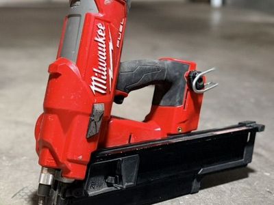 Milwuakee M18 Framing Nailer
