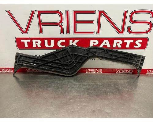 Used Kenworth Left Inner Door Sill, Part # R39-1073