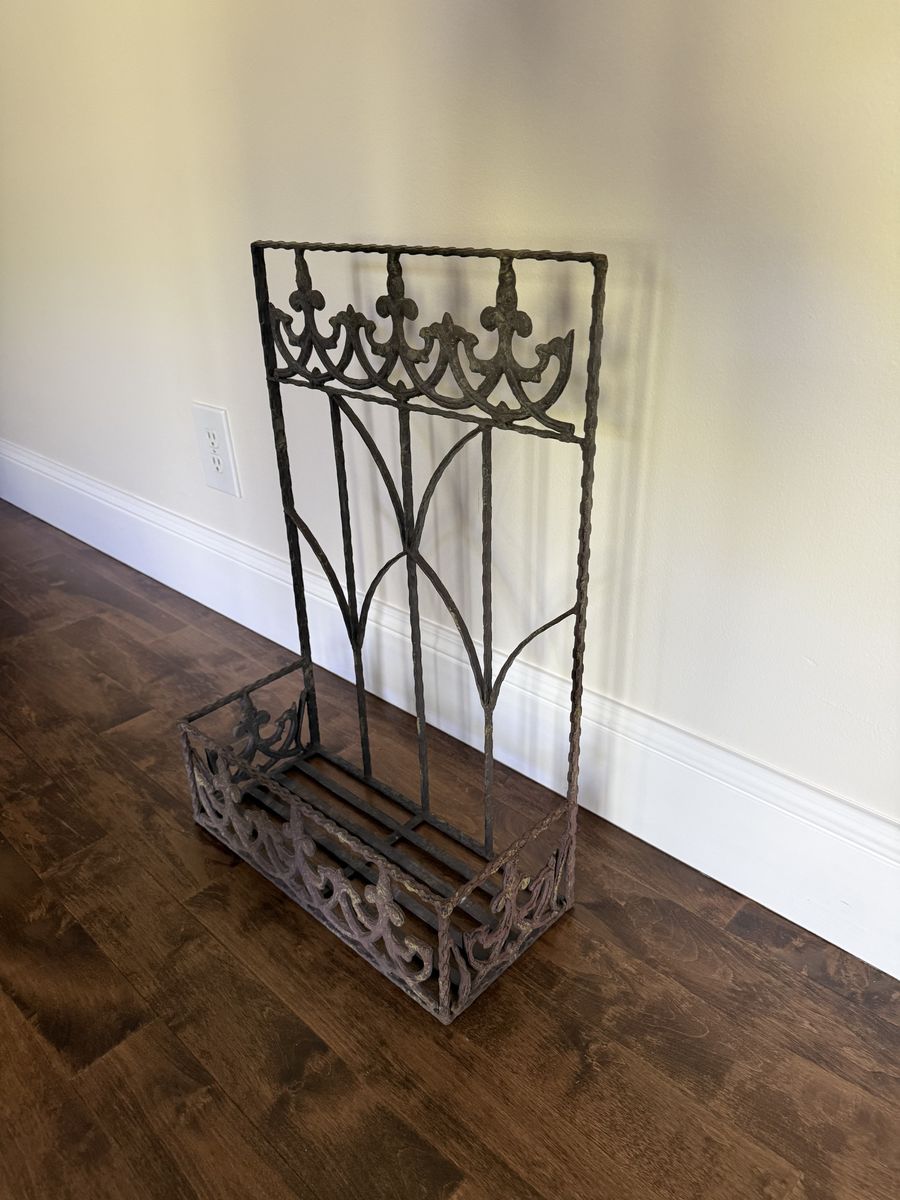 Rod Iron Hanging Plant Holder