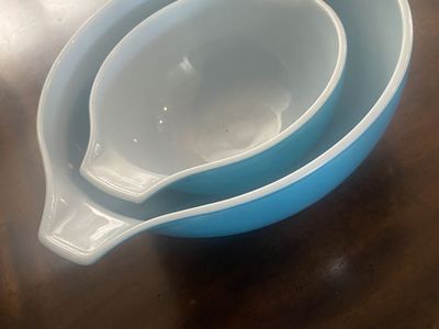 Set Of 2 Cinderella Pyrex Mixing Bowls