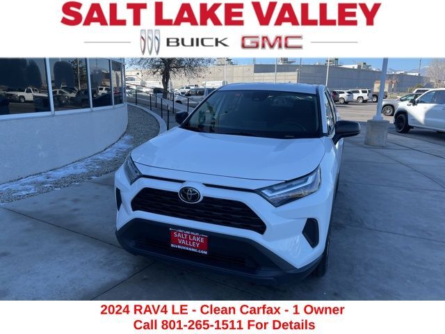 2024 Toyota RAV4 LE