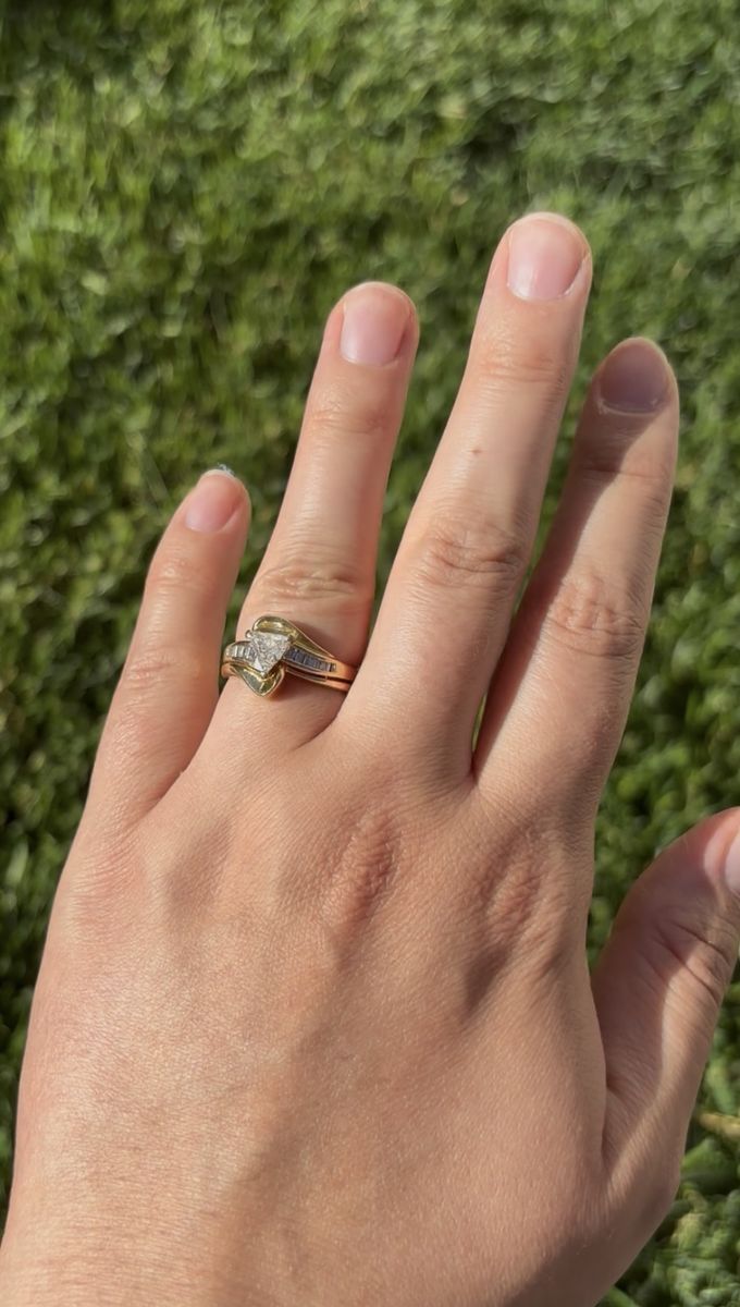 Natural Trillion Cut Diamond 14 K Gold Vintage Engagement and Wedding Band Ring