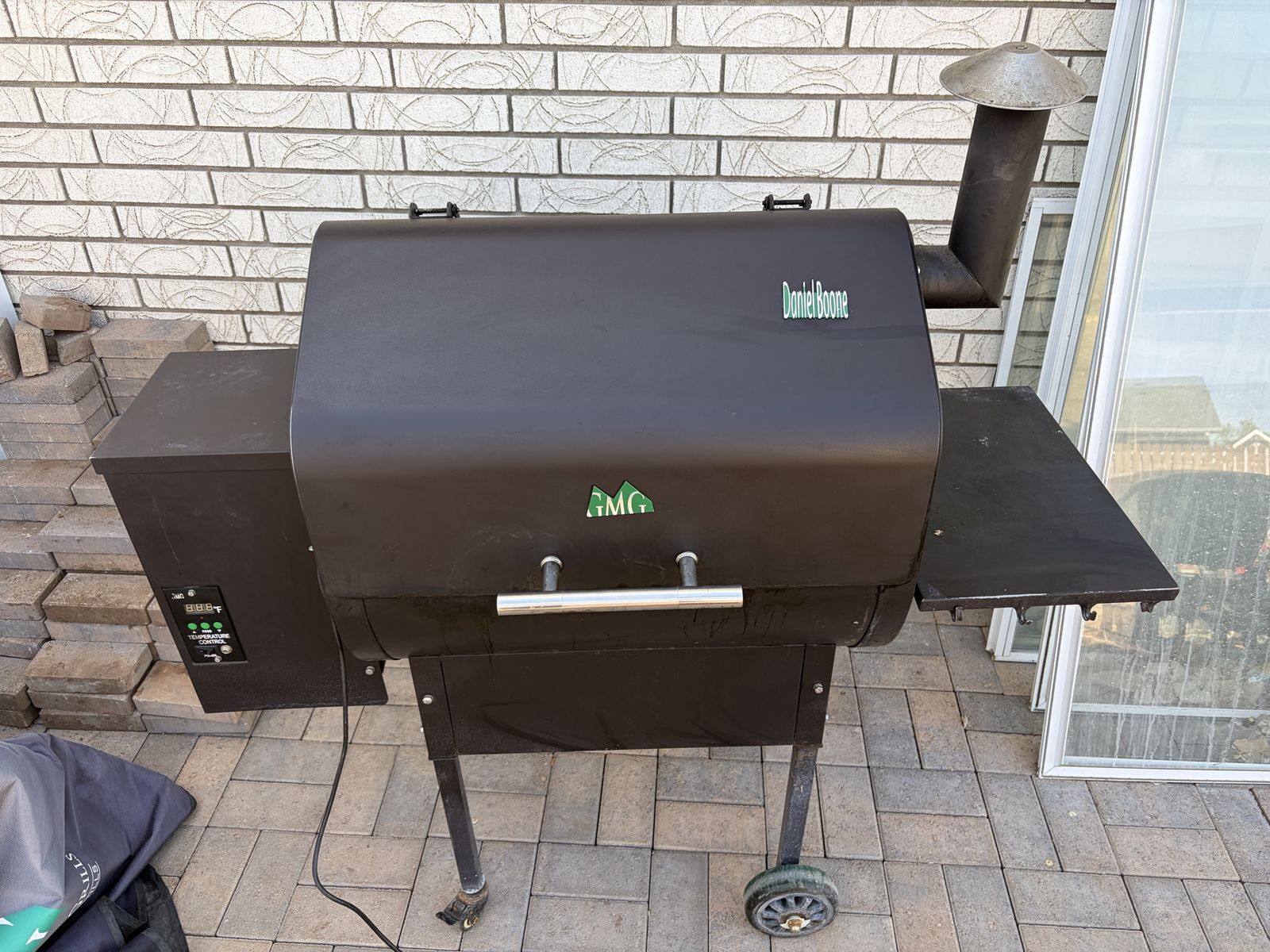 Smoker: GMG Daniel Boone