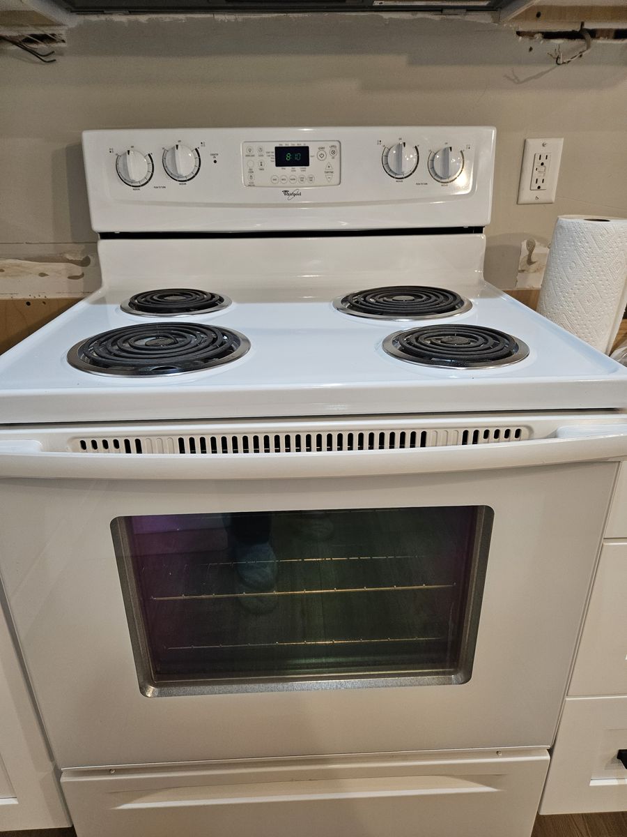 Whirlpool range