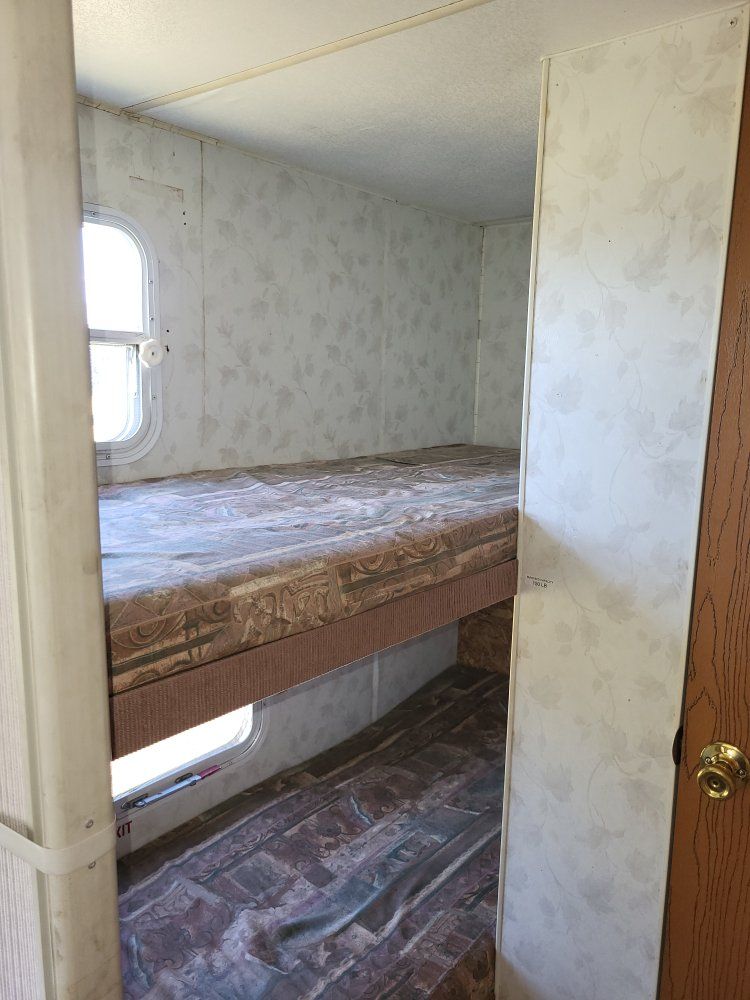 Main image 14
