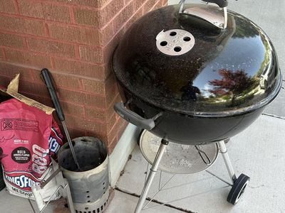 Weber Charcoal Grill Cover Chimney Coals Fluid
