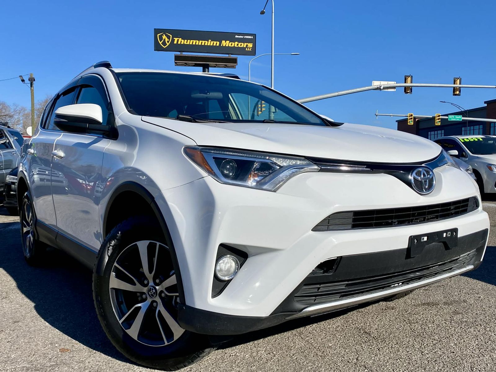 2016 TOYOTA RAV4 XLE