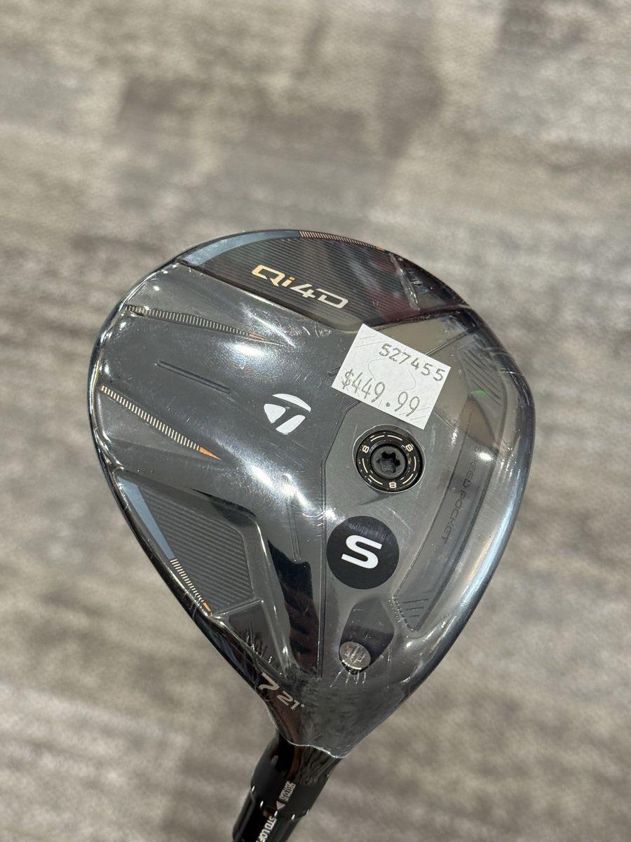 TaylorMade Qi4D 7 Wood, stiff (right hand still wrapped)