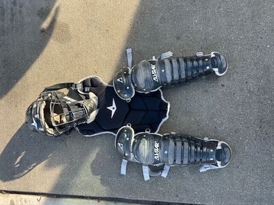 Catcher Gear