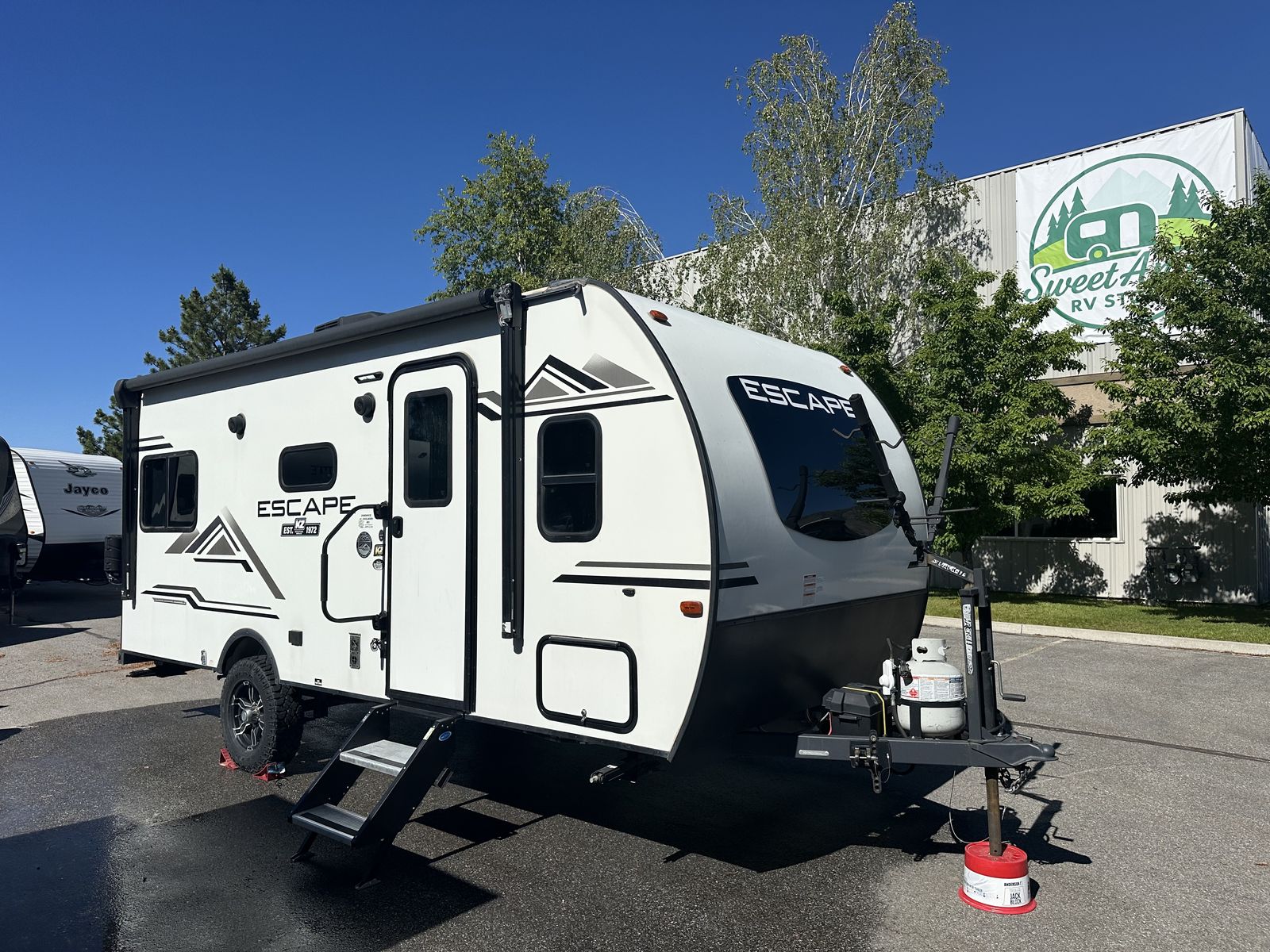 2023 KZ Escape E17Hatch Couples Coach Travel Trailer