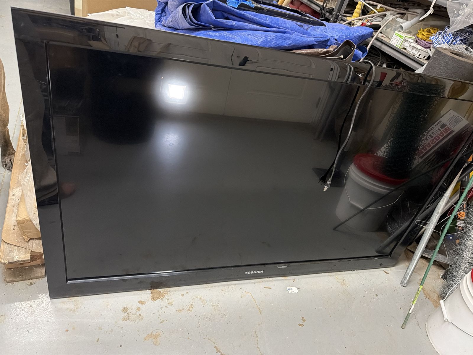 TV with wall mount