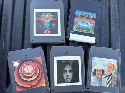 Awesome 8 track music cassette tapes Groovy tunes nice selection audio Foghat, Bread, Steely Dan cassettes vintage eight track