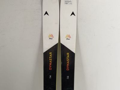 2026 Dynastar M-Free 100 w/ Look Pivot 13 Bindings