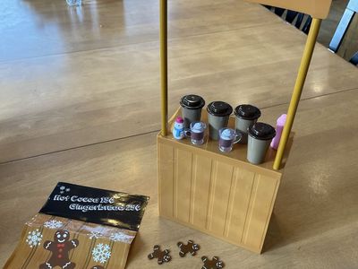 18-inch Doll Hot Cocoa Stand with Gingerbread Cookies & Drinks