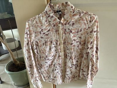 Gap Paisley Pleated Button Up Shirt Sz Medium