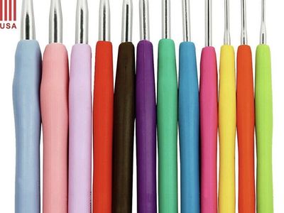 Ergonomic Crochet Hooks Set - 12 Piece Multi-Color Soft Grip Yarn Needle Craft